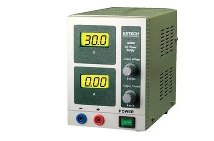 Extech Instruments DC Power Supply